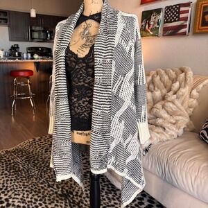 BCBGMAXAZRIA Waterfall Cardigan Boho Knit Sweater💋
